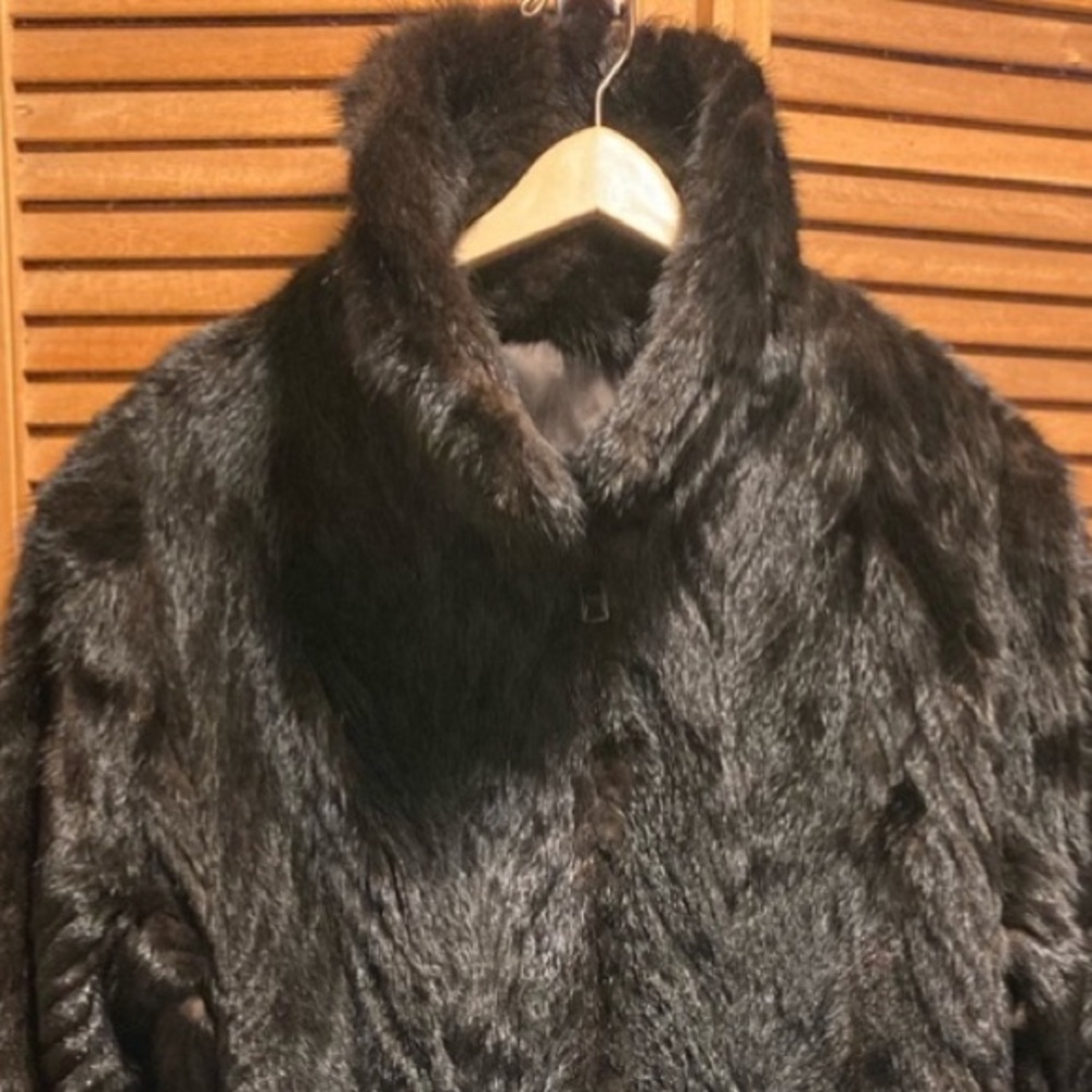 Vintage Scandinavian Fur Co. Genuine Mink Fur Coat with Zippered Front - Picture 5 of 16
